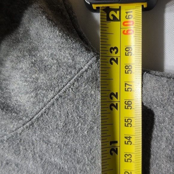 Sixflags Harley Quinn Gray Crewneck Sweater with Pink and Black Design Medium - Picture 4 of 5